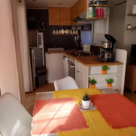 Κάμπινγκ Mobil Emplacement 38a